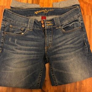 “Arizona Jeans” capris size 5